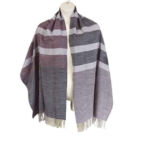 Calvin Klein Gray Striped Fringe Blanket Scarf - Picture 3 of 7